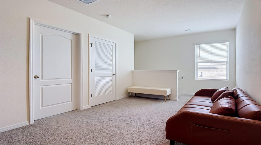 DAVENPORT, Florida 33837, 5 Bedrooms Bedrooms, ,3 BathroomsBathrooms,Residential,For Sale,CASCADES,0,MFRO6418576