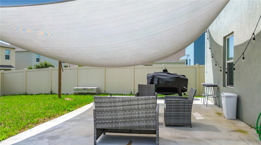 DAVENPORT, Florida 33837, 5 Bedrooms Bedrooms, ,3 BathroomsBathrooms,Residential,For Sale,CASCADES,0,MFRO6418576
