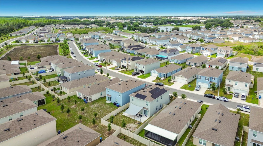 DAVENPORT, Florida 33837, 5 Bedrooms Bedrooms, ,3 BathroomsBathrooms,Residential,For Sale,CASCADES,0,MFRO6418576