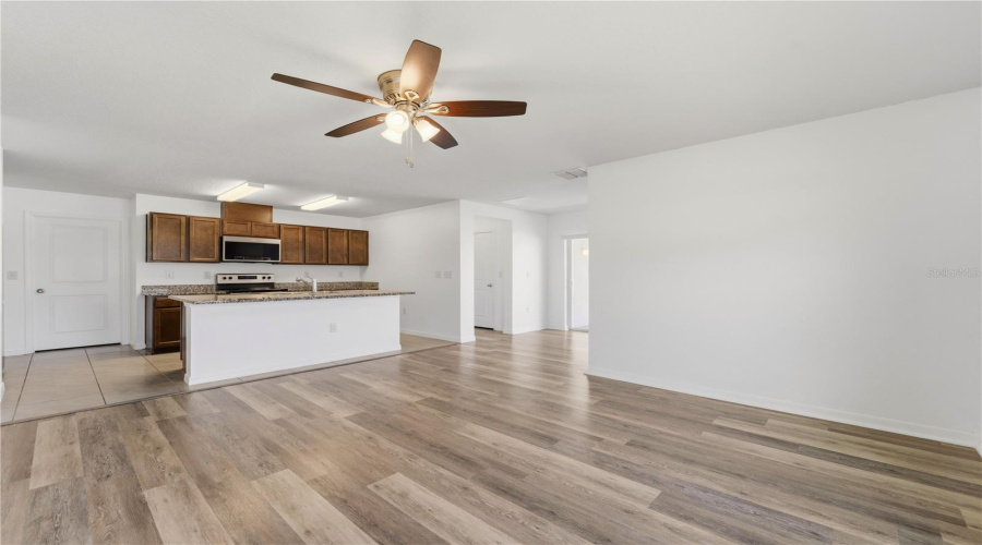 DAVENPORT, Florida 33896, 3 Bedrooms Bedrooms, ,2 BathroomsBathrooms,Residential,For Sale,OVERPOOL,0,MFRO6394068