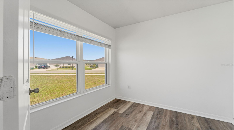 DAVENPORT, Florida 33896, 3 Bedrooms Bedrooms, ,2 BathroomsBathrooms,Residential,For Sale,OVERPOOL,0,MFRO6394068