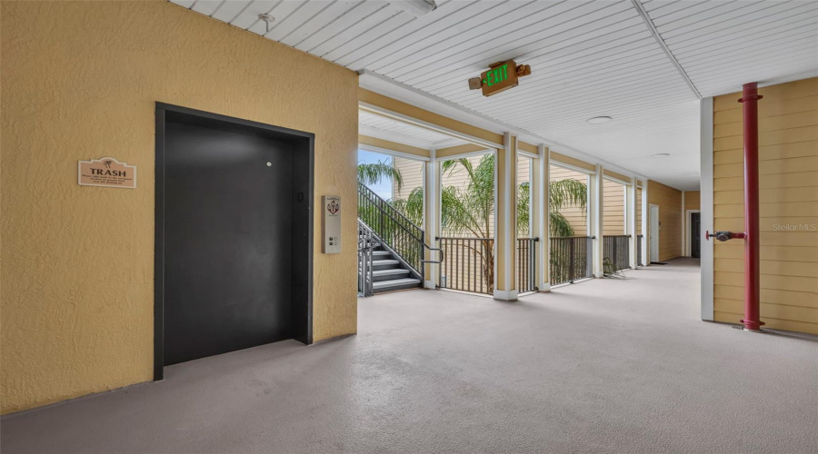 KISSIMMEE, Florida 34747, 3 Bedrooms Bedrooms, ,2 BathroomsBathrooms,Residential,For Sale,TREASURE TROVE,0,MFRO6407599