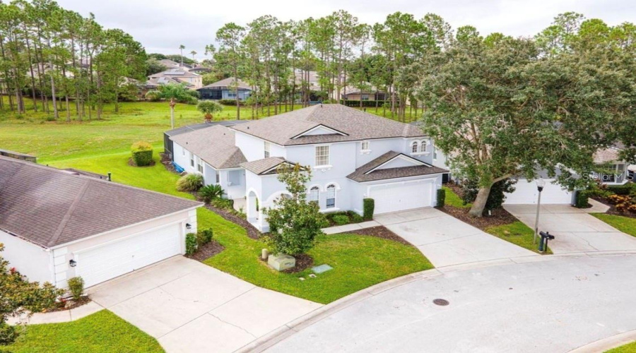 DAVENPORT, Florida 33897, 6 Bedrooms Bedrooms, ,4 BathroomsBathrooms,Residential,For Sale,TUPELO,0,MFRTB8522822