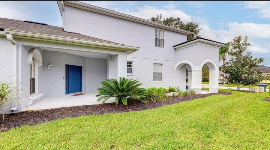 DAVENPORT, Florida 33897, 6 Bedrooms Bedrooms, ,4 BathroomsBathrooms,Residential,For Sale,TUPELO,0,MFRTB8522822