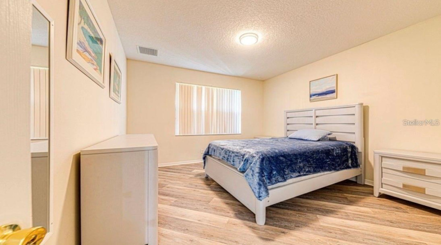 DAVENPORT, Florida 33897, 6 Bedrooms Bedrooms, ,4 BathroomsBathrooms,Residential,For Sale,TUPELO,0,MFRTB8522822