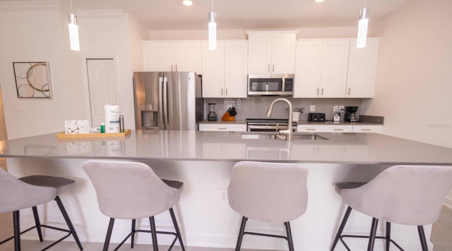 KISSIMMEE, Florida 34746, 4 Bedrooms Bedrooms, ,3 BathroomsBathrooms,Residential,For Sale,READING,0,MFRS5152450