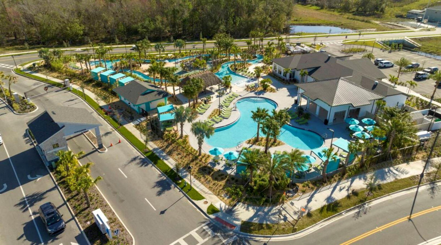 KISSIMMEE, Florida 34746, 4 Bedrooms Bedrooms, ,3 BathroomsBathrooms,Residential,For Sale,READING,0,MFRS5152450