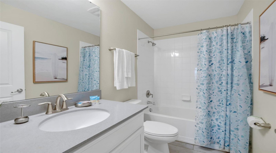 2nd Floor Bathroom