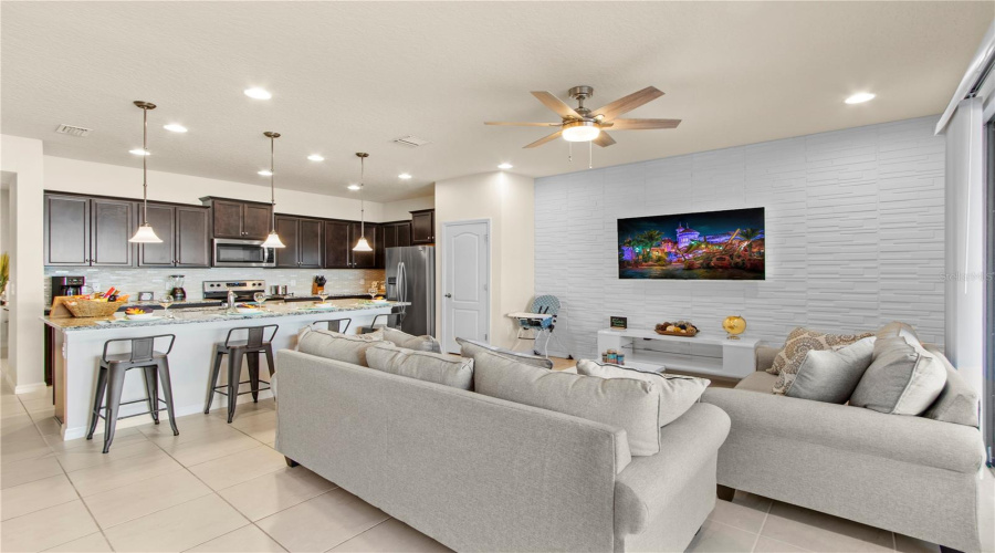 KISSIMMEE, Florida 34747, 5 Bedrooms Bedrooms, ,4 BathroomsBathrooms,Residential,For Sale,TANGIER,0,MFRO6419842