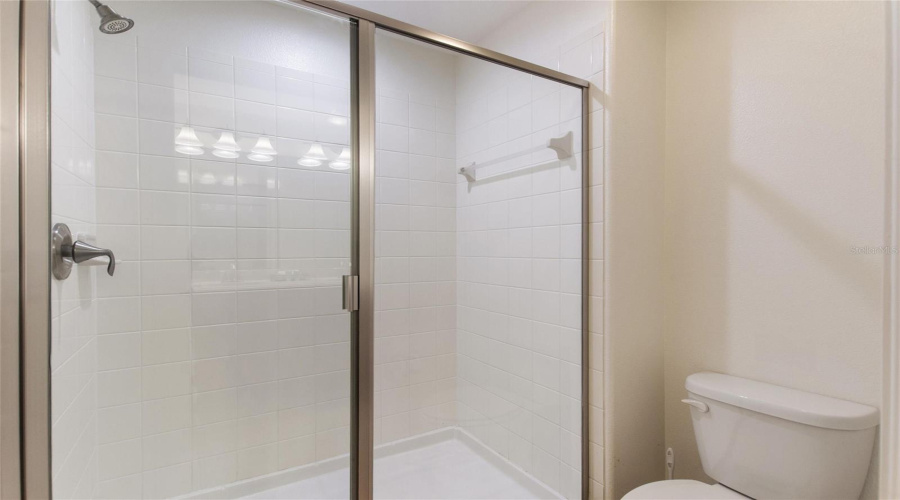 DAVENPORT, Florida 33896, 6 Bedrooms Bedrooms, ,6 BathroomsBathrooms,Residential,For Sale,THUNDERBIRD,0,MFRS5152243