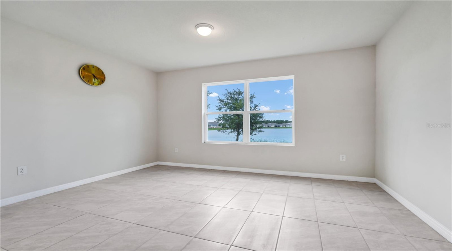 KISSIMMEE, Florida 34746, 5 Bedrooms Bedrooms, ,2 BathroomsBathrooms,Residential,For Sale,ROYAL POINT,0,MFRO6418889