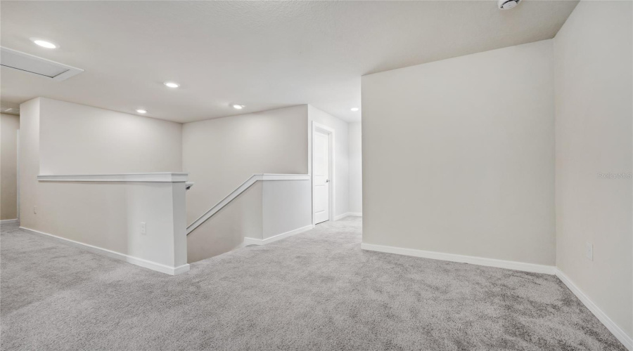 KISSIMMEE, Florida 34746, 5 Bedrooms Bedrooms, ,2 BathroomsBathrooms,Residential,For Sale,ROYAL POINT,0,MFRO6418889