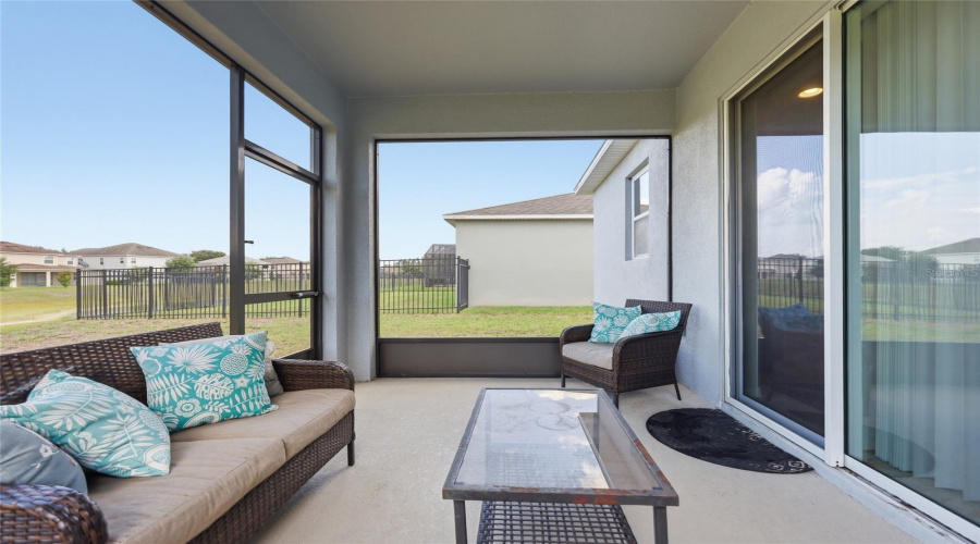 DAVENPORT, Florida 33837, 4 Bedrooms Bedrooms, ,2 BathroomsBathrooms,Residential,For Sale,DRAYTON,0,MFRO6419460