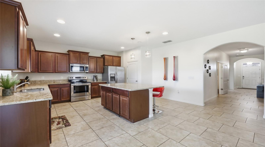 DAVENPORT, Florida 33837, 4 Bedrooms Bedrooms, ,2 BathroomsBathrooms,Residential,For Sale,DRAYTON,0,MFRO6419460