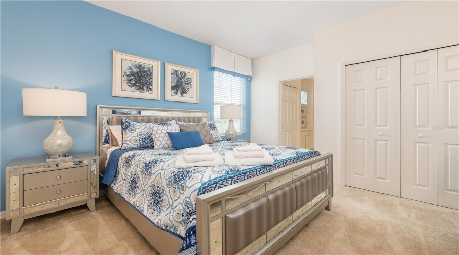 DAVENPORT, Florida 33837, 8 Bedrooms Bedrooms, ,6 BathroomsBathrooms,Residential,For Sale,CROFTON SPRINGS,0,MFRO6419700