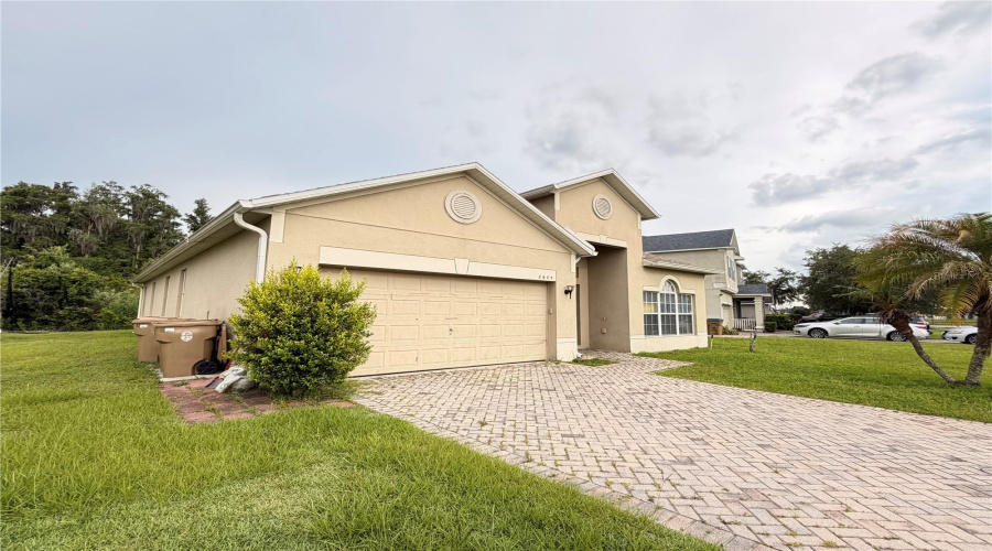 KISSIMMEE, Florida 34746, 4 Bedrooms Bedrooms, ,2 BathroomsBathrooms,Residential,For Sale,EAGLE CLIFF,0,MFRS5151905