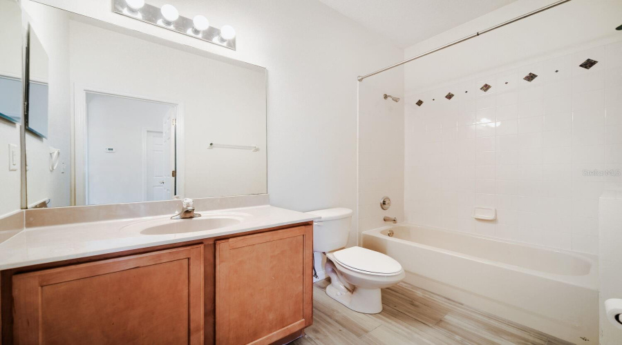 DAVENPORT, Florida 33897, 4 Bedrooms Bedrooms, ,3 BathroomsBathrooms,Residential,For Sale,CORVINA,0,MFRO6415280