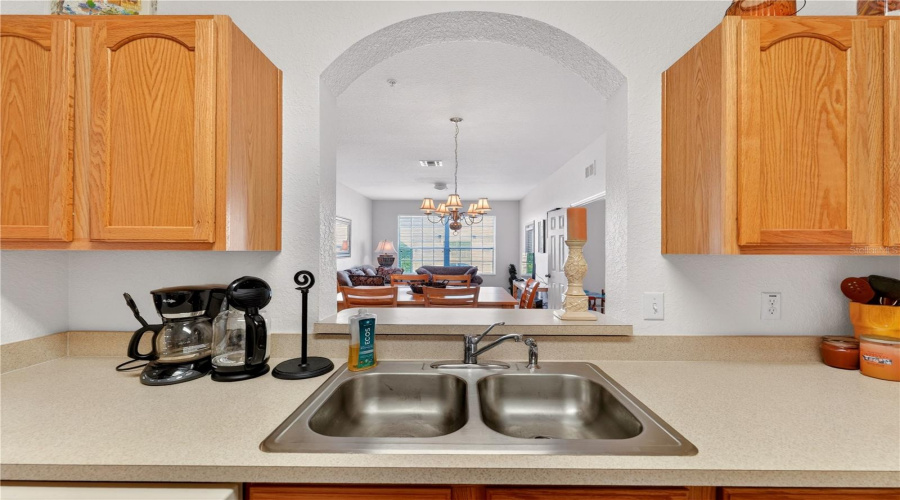 KISSIMMEE, Florida 34747, 3 Bedrooms Bedrooms, ,2 BathroomsBathrooms,Residential,For Sale,ALMATON LOOP,0,MFRO6418717