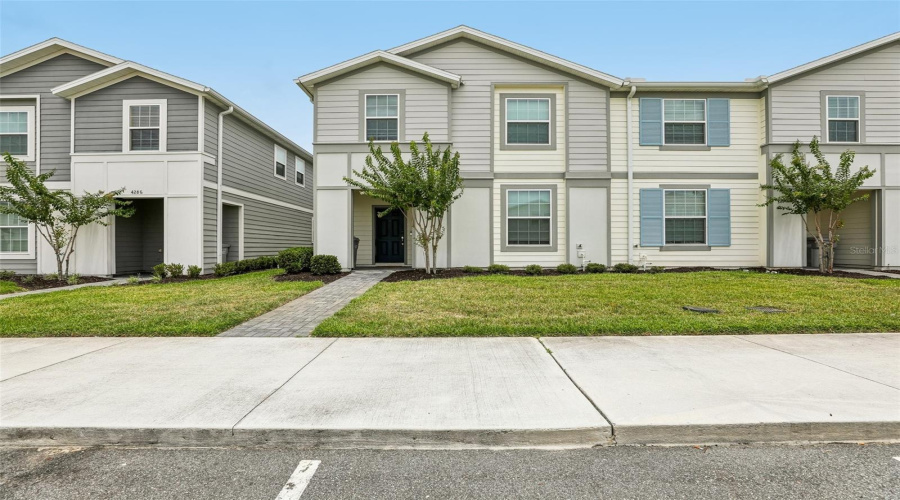 DAVENPORT, Florida 33897, 5 Bedrooms Bedrooms, ,4 BathroomsBathrooms,Residential,For Sale,LANA,0,MFRO6413312