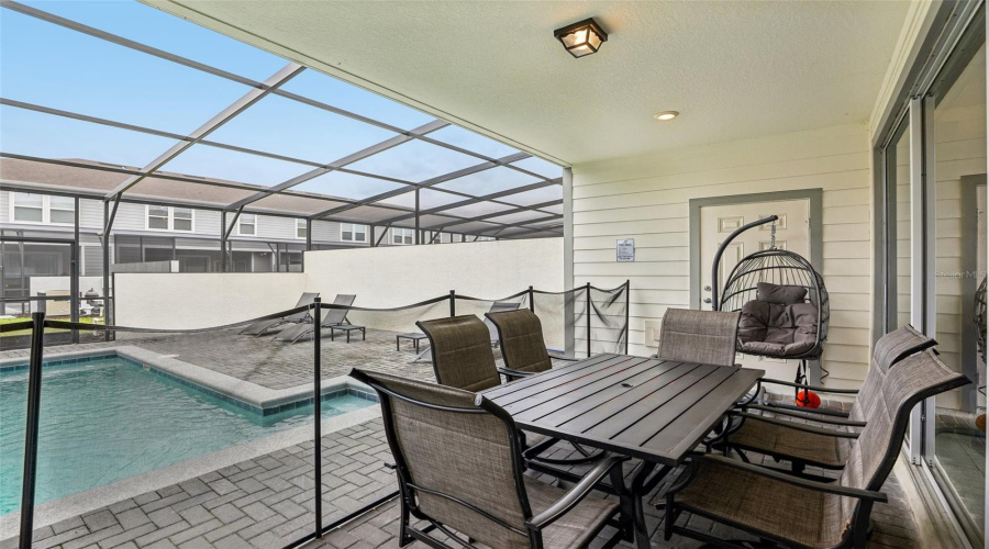 DAVENPORT, Florida 33897, 5 Bedrooms Bedrooms, ,4 BathroomsBathrooms,Residential,For Sale,LANA,0,MFRO6413312