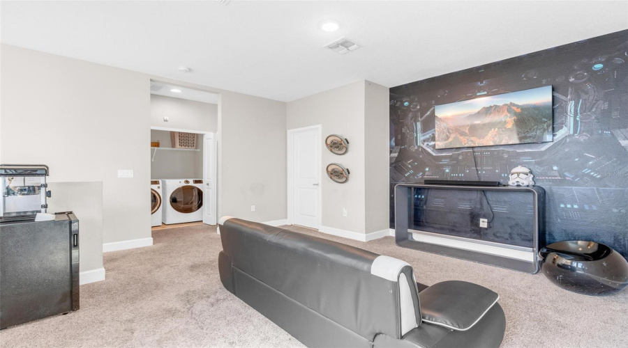 DAVENPORT, Florida 33896, 4 Bedrooms Bedrooms, ,3 BathroomsBathrooms,Residential,For Sale,VILLA DOMANI,0,MFRG5114304