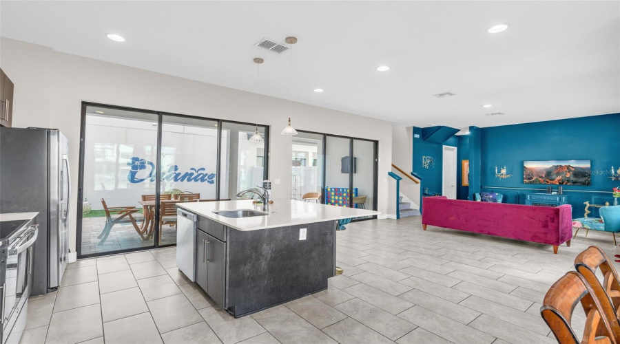 DAVENPORT, Florida 33896, 4 Bedrooms Bedrooms, ,3 BathroomsBathrooms,Residential,For Sale,VILLA DOMANI,0,MFRG5114304