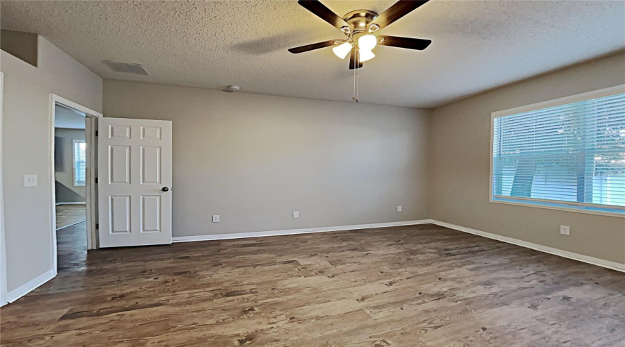 DAVENPORT, Florida 33837, 4 Bedrooms Bedrooms, ,2 BathroomsBathrooms,Residential,For Sale,KNOLLWOOD,0,MFRC7525005
