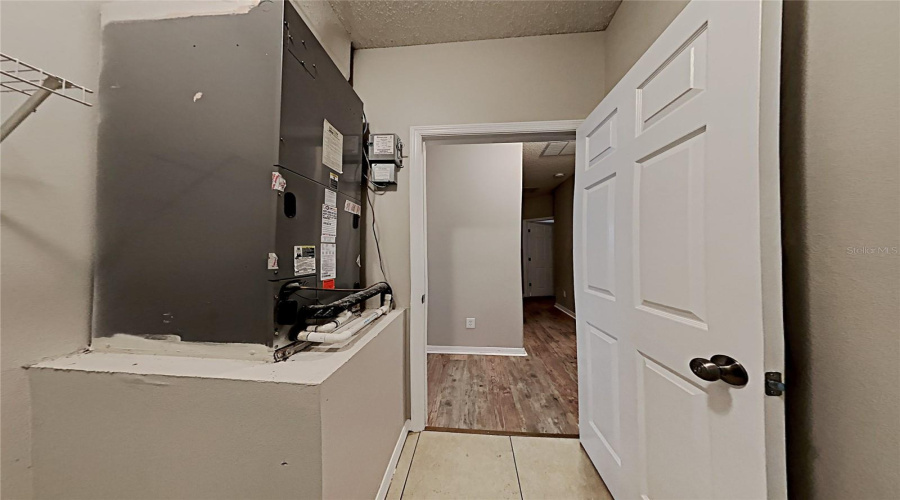 DAVENPORT, Florida 33837, 4 Bedrooms Bedrooms, ,2 BathroomsBathrooms,Residential,For Sale,KNOLLWOOD,0,MFRC7525005
