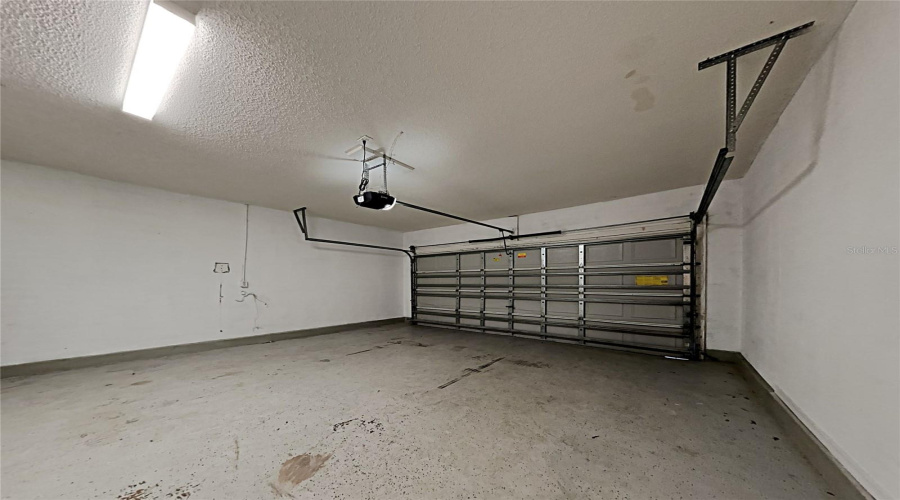 DAVENPORT, Florida 33837, 4 Bedrooms Bedrooms, ,2 BathroomsBathrooms,Residential,For Sale,KNOLLWOOD,0,MFRC7525005