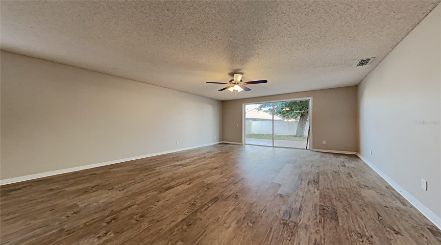 DAVENPORT, Florida 33837, 4 Bedrooms Bedrooms, ,2 BathroomsBathrooms,Residential,For Sale,KNOLLWOOD,0,MFRC7525005