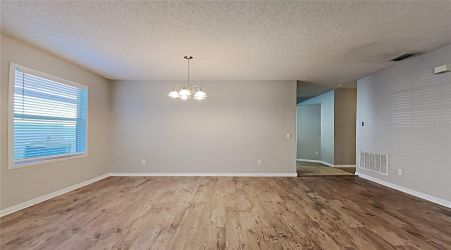 DAVENPORT, Florida 33837, 4 Bedrooms Bedrooms, ,2 BathroomsBathrooms,Residential,For Sale,KNOLLWOOD,0,MFRC7525005