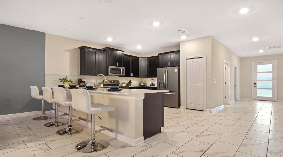 KISSIMMEE, Florida 34746, 9 Bedrooms Bedrooms, ,5 BathroomsBathrooms,Residential,For Sale,NARRATIVE,0,MFRS5151506