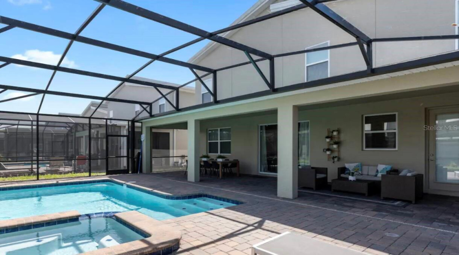 KISSIMMEE, Florida 34746, 9 Bedrooms Bedrooms, ,5 BathroomsBathrooms,Residential,For Sale,TARGET,0,MFRO6418919