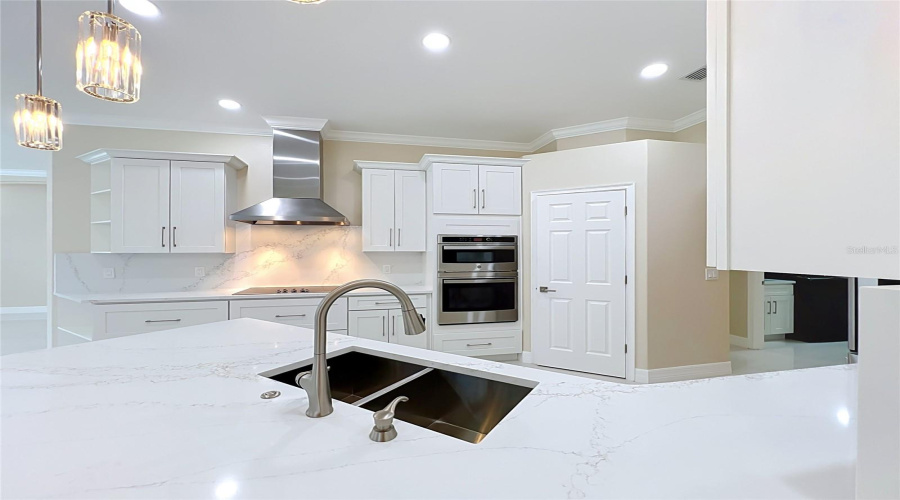 ORLANDO, Florida 32836, 4 Bedrooms Bedrooms, ,3 BathroomsBathrooms,Residential,For Sale,POINTE VENEZIA,0,MFRS5152414