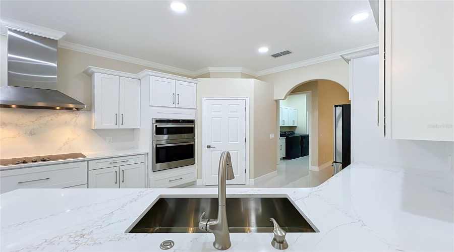 ORLANDO, Florida 32836, 4 Bedrooms Bedrooms, ,3 BathroomsBathrooms,Residential,For Sale,POINTE VENEZIA,0,MFRS5152414