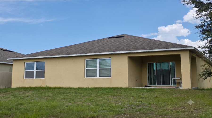 DAVENPORT, Florida 33897, 4 Bedrooms Bedrooms, ,2 BathroomsBathrooms,Residential,For Sale,WILLOW BEND,0,MFRO6417568