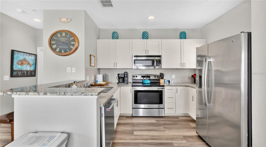 KISSIMMEE, Florida 34746, 4 Bedrooms Bedrooms, ,3 BathroomsBathrooms,Residential,For Sale,DIPLOMAT,0,MFRO6420146