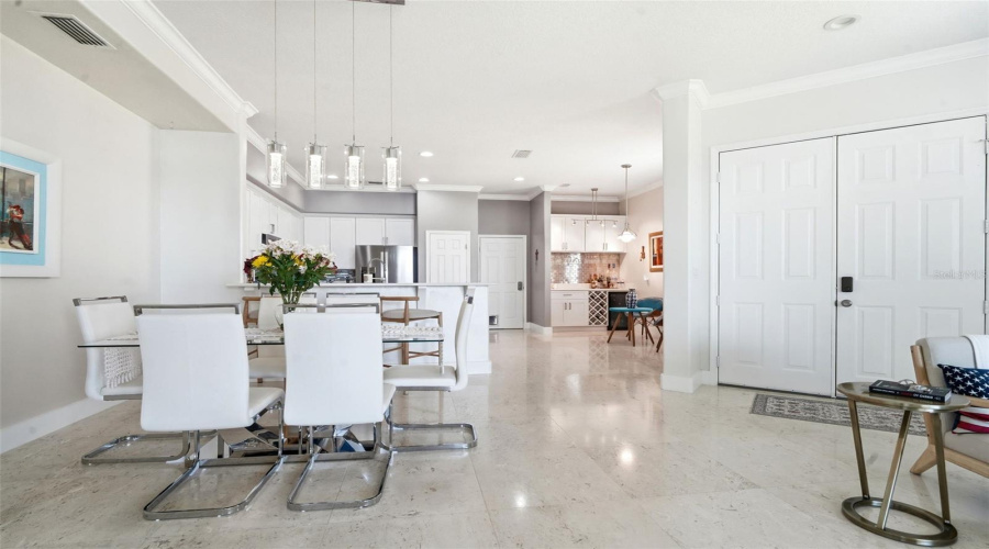 ORLANDO, Florida 32836, 3 Bedrooms Bedrooms, ,2 BathroomsBathrooms,Residential,For Sale,THE ESPLANADE,0,MFRO6419132