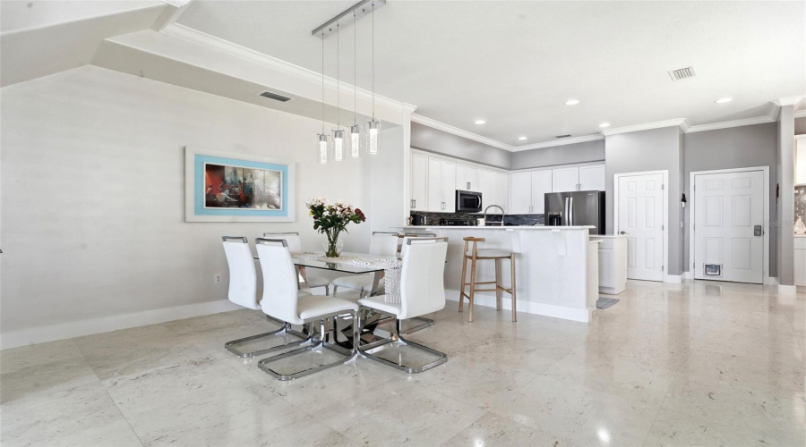 ORLANDO, Florida 32836, 3 Bedrooms Bedrooms, ,2 BathroomsBathrooms,Residential,For Sale,THE ESPLANADE,0,MFRO6419132