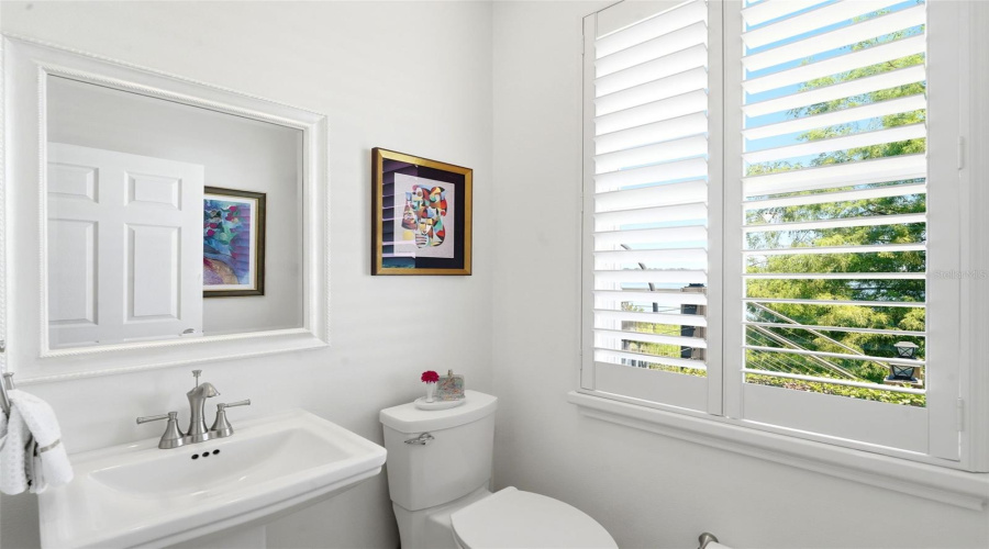 ORLANDO, Florida 32836, 3 Bedrooms Bedrooms, ,2 BathroomsBathrooms,Residential,For Sale,THE ESPLANADE,0,MFRO6419132