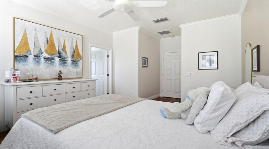 ORLANDO, Florida 32836, 3 Bedrooms Bedrooms, ,2 BathroomsBathrooms,Residential,For Sale,THE ESPLANADE,0,MFRO6419132