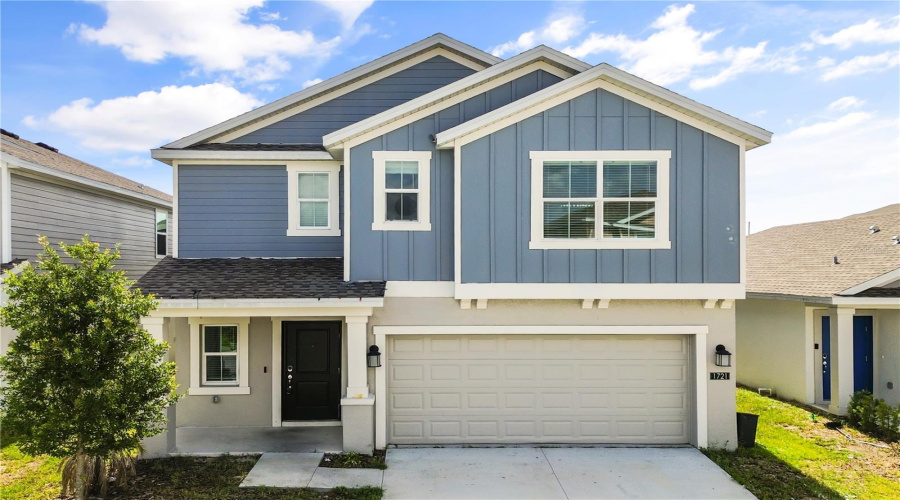 DAVENPORT, Florida 33837, 6 Bedrooms Bedrooms, ,3 BathroomsBathrooms,Residential,For Sale,WHITE WATER,0,MFRO6420169