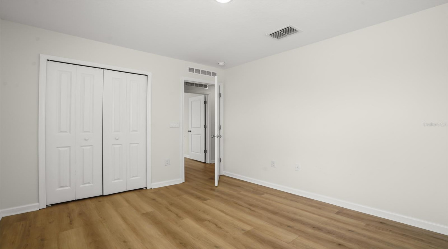 DAVENPORT, Florida 33837, 6 Bedrooms Bedrooms, ,3 BathroomsBathrooms,Residential,For Sale,WHITE WATER,0,MFRO6420169
