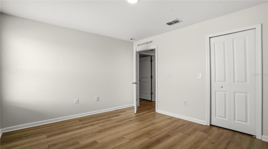 DAVENPORT, Florida 33837, 6 Bedrooms Bedrooms, ,3 BathroomsBathrooms,Residential,For Sale,WHITE WATER,0,MFRO6420169
