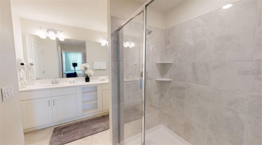 KISSIMMEE, Florida 34746, 3 Bedrooms Bedrooms, ,2 BathroomsBathrooms,Residential,For Sale,PARADOX,0,MFRS5152537