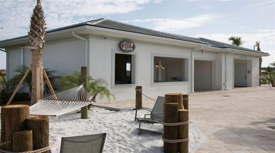 KISSIMMEE, Florida 34746, 3 Bedrooms Bedrooms, ,2 BathroomsBathrooms,Residential,For Sale,PARADOX,0,MFRS5152537