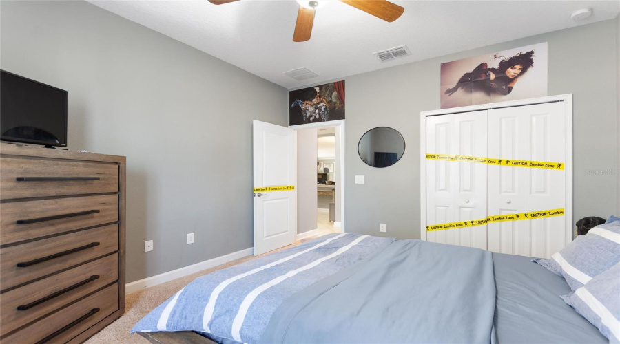 DAVENPORT, Florida 33896, 4 Bedrooms Bedrooms, ,2 BathroomsBathrooms,Residential,For Sale,CLUBMAN DR,0,MFRS5152444