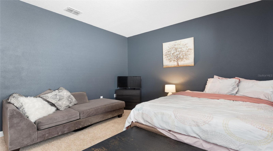 DAVENPORT, Florida 33896, 4 Bedrooms Bedrooms, ,2 BathroomsBathrooms,Residential,For Sale,CLUBMAN DR,0,MFRS5152444