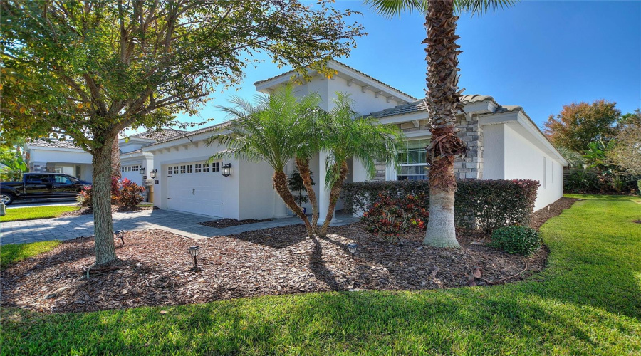 DAVENPORT, Florida 33896, 4 Bedrooms Bedrooms, ,2 BathroomsBathrooms,Residential,For Sale,CLUBMAN DR,0,MFRS5152444