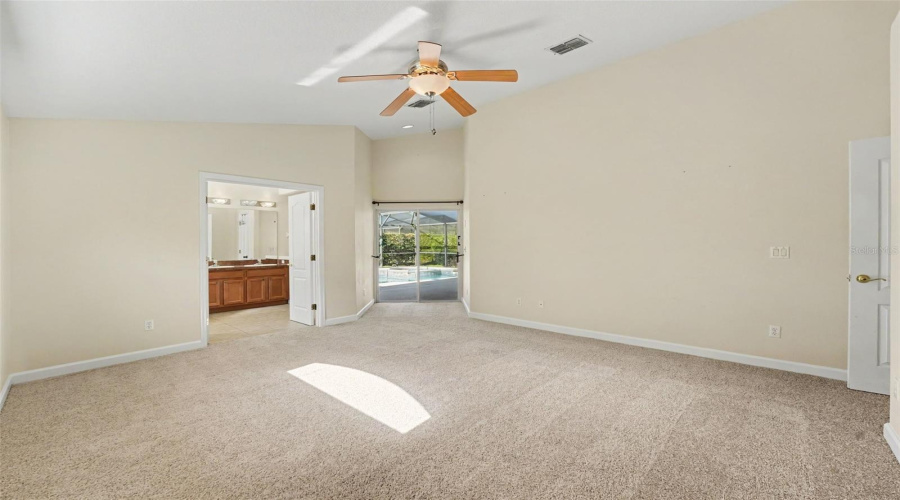 DAVENPORT, Florida 33897, 4 Bedrooms Bedrooms, ,3 BathroomsBathrooms,Residential,For Sale,OLD BRIDGE,0,MFRO6419893